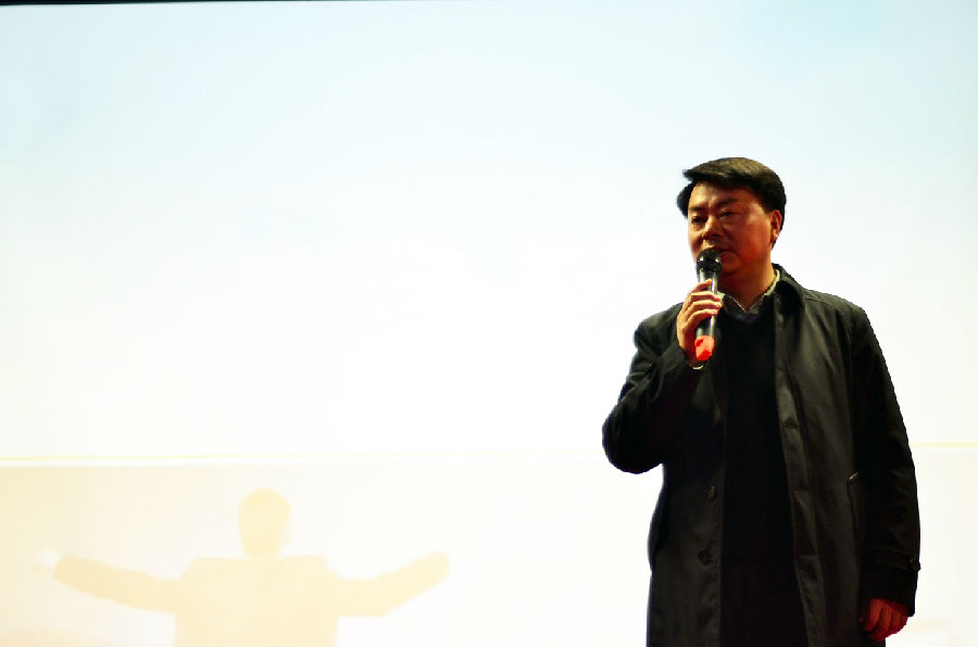 2、校领导陈晓东致辞.JPG